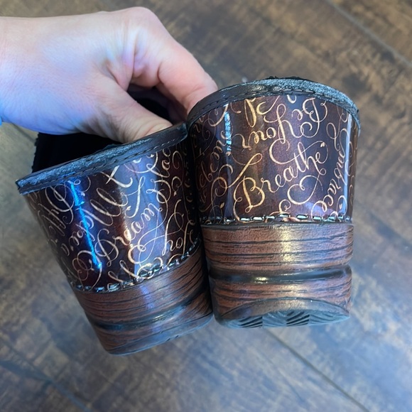 Danskos - Picture 4 of 4